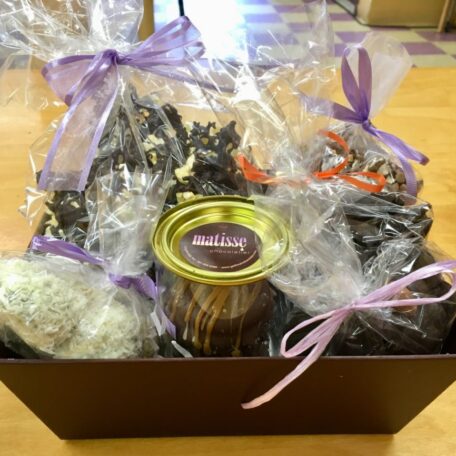 $100 Chocolate Gift Baskets • Chocolate House DC-hangkhonggiare.com.vn